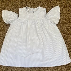 Adorable Pippa and Julie cold shoulder size 2 seer sucker dress